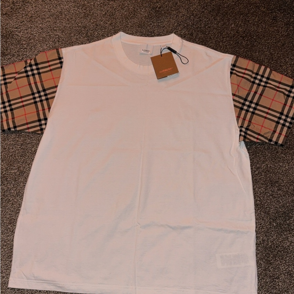 Burberry White T-Shirt with Plaid Sleeves